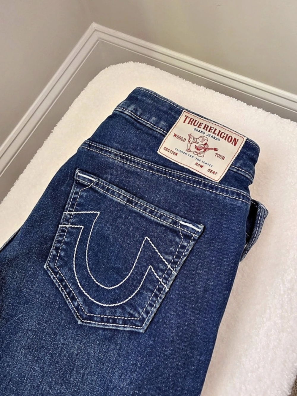 True Religion Jennie Curvy Mid Rise Super Skinny Jeans Blue